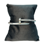 اساورة مسمار فضي استانلس