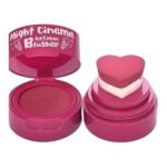 بودرة خدود ايس كريم مع إسفنجه مايت سينما درجه 102