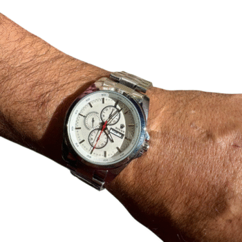 ساعة اوميجا معدن كود 135 + علبه مجانية