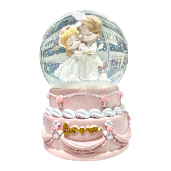 بلورة مع موسيقى وحركة شكل ملك وملكة